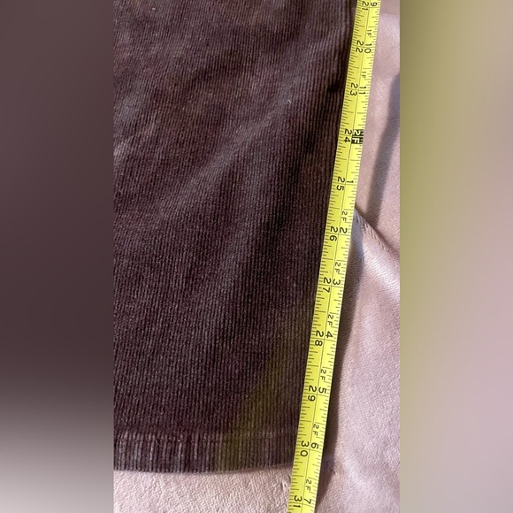 Chocolate Brown Corduroy Pants
SIZE 14 - Picture 11 of 13